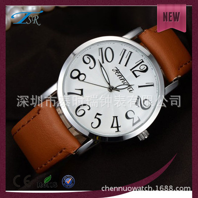 經(jīng)典耀眼大數(shù)字刻度皮帶手表 時尚與實用兼?zhèn)涞陌俅钆滹? />
</span>
<span id=
